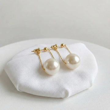 Hijawellers Elegant 18K Gold Plated Hanging Pearl Drop Earrings – Classic Front-Back Chain Design